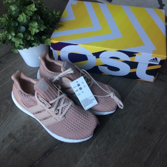 NWT adidas UltraBoost 4.0 Ash Pearl - Picture 7 of 7